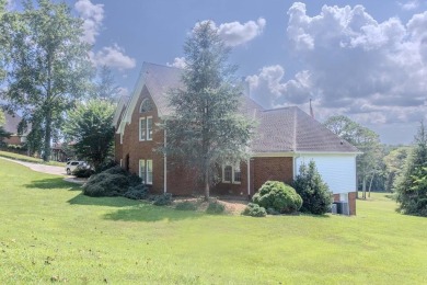 Stunning Golf Course Home with Master on Main with Unbeatable on Nob North Golf Course in Georgia - for sale on GolfHomes.com, golf home, golf lot