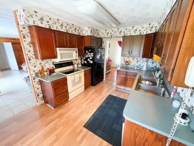 Nestled in an established neighborhood near the Wytheville golf on Wytheville Golf Club, Inc. in Virginia - for sale on GolfHomes.com, golf home, golf lot