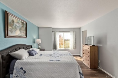 How would you like a monthly electric bill of only $63? Paid off on Green Valley Ranch Golf Club in Colorado - for sale on GolfHomes.com, golf home, golf lot
