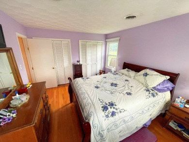 Nestled in an established neighborhood near the Wytheville golf on Wytheville Golf Club, Inc. in Virginia - for sale on GolfHomes.com, golf home, golf lot