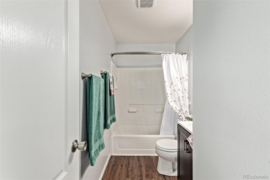 How would you like a monthly electric bill of only $63? Paid off on Green Valley Ranch Golf Club in Colorado - for sale on GolfHomes.com, golf home, golf lot