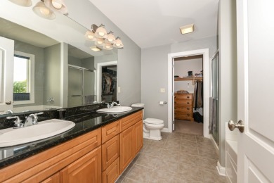 Well maintained 3bed/2.5 bath 2 story condo on one of Geneva on Geneva National Golf Club in Wisconsin - for sale on GolfHomes.com, golf home, golf lot