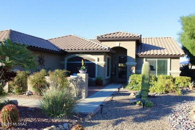 Welcome to this extended Loredo model with  larger dining, den & on Quail Creek Country Club  in Arizona - for sale on GolfHomes.com, golf home, golf lot