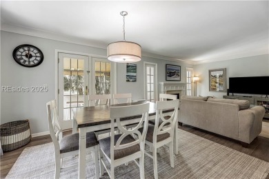 This beautifully updated 2 BR, 2 BA flat in the sought-after on Shipyard Golf Club in South Carolina - for sale on GolfHomes.com, golf home, golf lot