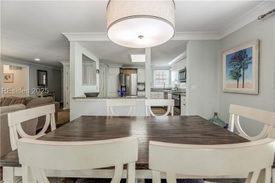 This beautifully updated 2 BR, 2 BA flat in the sought-after on Shipyard Golf Club in South Carolina - for sale on GolfHomes.com, golf home, golf lot