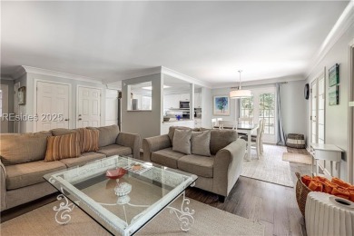 This beautifully updated 2 BR, 2 BA flat in the sought-after on Shipyard Golf Club in South Carolina - for sale on GolfHomes.com, golf home, golf lot