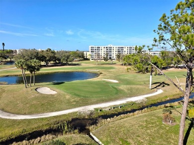 Welcome to a Golfer's Delight... This highly sought after 3 on Pinebrook/Ironwood Golf Course in Florida - for sale on GolfHomes.com, golf home, golf lot