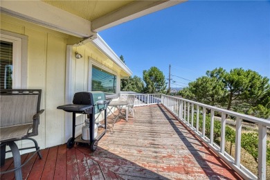 Great house with vaulted round wood ceiling, windows seem newer on The Riviera Hills Golf and Country Club in California - for sale on GolfHomes.com, golf home, golf lot
