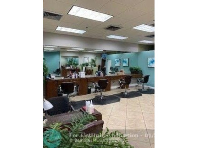 Sought after corner 1/1.5 villa on canal. Your new home features on Kings Point Golf -Flanders Way in Florida - for sale on GolfHomes.com, golf home, golf lot