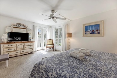 This beautifully updated 2 BR, 2 BA flat in the sought-after on Shipyard Golf Club in South Carolina - for sale on GolfHomes.com, golf home, golf lot