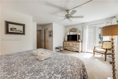 This beautifully updated 2 BR, 2 BA flat in the sought-after on Shipyard Golf Club in South Carolina - for sale on GolfHomes.com, golf home, golf lot