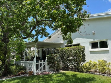 Welcome Home!  This spacious, beautifully updated Philodendron on Mainlands Golf Club in Florida - for sale on GolfHomes.com, golf home, golf lot