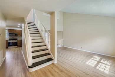 ** A COUNTRY CLUB-LIKE SETTING in DESIRABLE HEATHER RIDGE on Heather Ridge Golf Club in Illinois - for sale on GolfHomes.com, golf home, golf lot