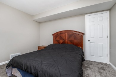 Bright, airy, and updated 4 bed, 2.5 bath Galena Territory on Eagle Ridge Inn and Resort in Illinois - for sale on GolfHomes.com, golf home, golf lot