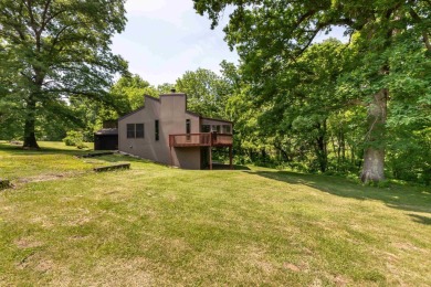Bright, airy, and updated 4 bed, 2.5 bath Galena Territory on Eagle Ridge Inn and Resort in Illinois - for sale on GolfHomes.com, golf home, golf lot