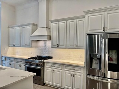 Stunning 4-Bedroom Home on Golf Course in Money Hill

Welcome on Money Hill Golf and Country Club in Louisiana - for sale on GolfHomes.com, golf home, golf lot