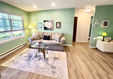 Come view this updatedcharming Cambridge model home. Well on Leisure Village West Assoc. in New Jersey - for sale on GolfHomes.com, golf home, golf lot