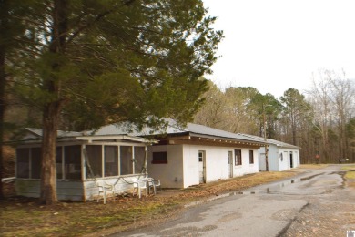 Kenlake Trailer Park Boyd's Cove. This is a business opportunity on Kenlake Par-3 State Resort Park Golf Course in Kentucky - for sale on GolfHomes.com, golf home, golf lot