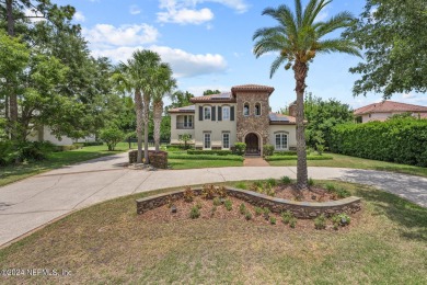 **ACCEPTING BACK UP OFFERS**  Welcome to this magnificent on Glen Kernan Golf and Country Club in Florida - for sale on GolfHomes.com, golf home, golf lot