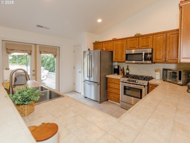 Welcome to this IMMACULATELY PRISTINE and well cared for home on Orchard Hills Country Club in Washington - for sale on GolfHomes.com, golf home, golf lot