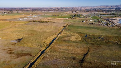 159 acres of flat usable potential.  Close proximity to airport on Gem County Golf Course in Idaho - for sale on GolfHomes.com, golf home, golf lot