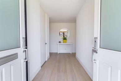 Designer remodeled condo in the Indian Wells Country Clubpletely on Indian Wells Golf Resort and Country Club in California - for sale on GolfHomes.com, golf home, golf lot