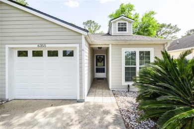 Welcome to this beautifully updated 2-bedroom, 2-bathroom home on Turkey Creek Golf and Country Club in Florida - for sale on GolfHomes.com, golf home, golf lot