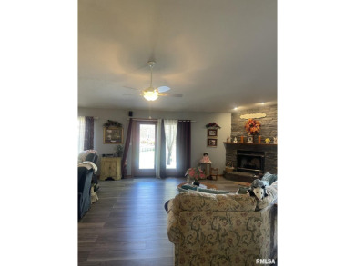 We were off the market for a bit to spruce up this listing. Many on Panther Creek Country Club in Illinois - for sale on GolfHomes.com, golf home, golf lot