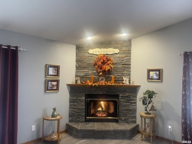 We were off the market for a bit to spruce up this listing. Many on Panther Creek Country Club in Illinois - for sale on GolfHomes.com, golf home, golf lot