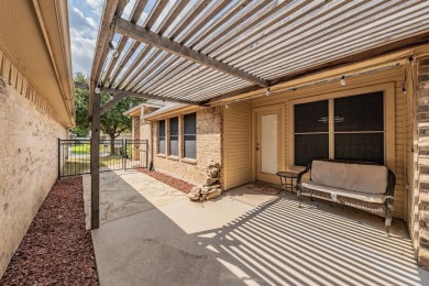 Quaint home in Fort Worth with No HOA! Walk in to an open on WaterChase Golf Club in Texas - for sale on GolfHomes.com, golf home, golf lot