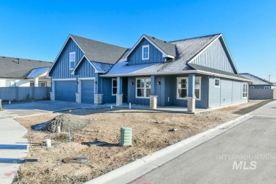 Welcome to the Clearwater, new floor plan by PIONEER HOMES! on Hunters Point Golf Club in Idaho - for sale on GolfHomes.com, golf home, golf lot