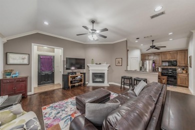 Quaint home in Fort Worth with No HOA! Walk in to an open on WaterChase Golf Club in Texas - for sale on GolfHomes.com, golf home, golf lot