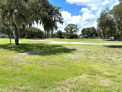 Welcome to your new home! This beautifully furnished 2 bedroom on Crystal Lake Club in Florida - for sale on GolfHomes.com, golf home, golf lot