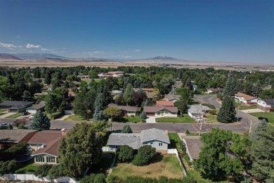 Affordable home in a desirable neighborhood.  Great condition on Olive Glenn Golf and Country Club in Wyoming - for sale on GolfHomes.com, golf home, golf lot