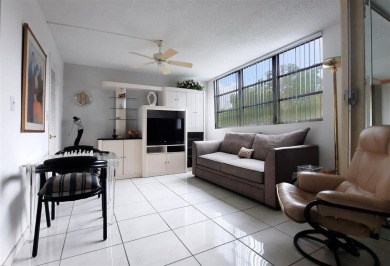 Nice Furnished, turn key, 2 bed convertible on second floor with on Hollybrook Golf and Tennis Club  in Florida - for sale on GolfHomes.com, golf home, golf lot