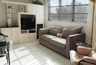 Nice Furnished, turn key, 2 bed convertible on second floor with on Hollybrook Golf and Tennis Club  in Florida - for sale on GolfHomes.com, golf home, golf lot