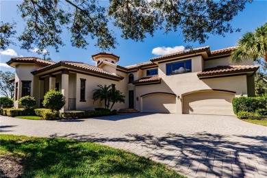 INCLUDES FULL GOLF MEMBERSHIP! This residence is absolutely on  in Florida - for sale on GolfHomes.com, golf home, golf lot