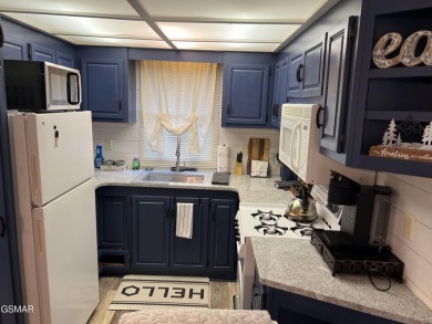 This is what you have been looking for: a reasonably priced on Bent Creek Golf Course in Tennessee - for sale on GolfHomes.com, golf home, golf lot