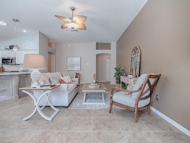 HUGE PRICE REDUCTION!!!  BRING YOUR OFFER - MOTIVATED SELLER - on The Links of Spruce Creek in Florida - for sale on GolfHomes.com, golf home, golf lot