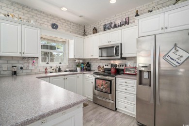 LARGE FAIRWAY OAKS UNIT ON THE POND! This townhouse-style condo on  in South Carolina - for sale on GolfHomes.com, golf home, golf lot