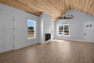 MOVE-IN READY NEW CONSTRUCTION, JUST IN TIME FOR THE SUMMER! NO on Sapelo Hammock Golf Club in Georgia - for sale on GolfHomes.com, golf home, golf lot