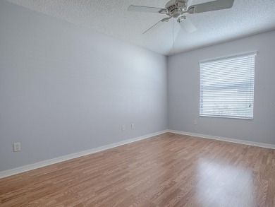 HUGE PRICE REDUCTION!!!  BRING YOUR OFFER - MOTIVATED SELLER - on The Links of Spruce Creek in Florida - for sale on GolfHomes.com, golf home, golf lot