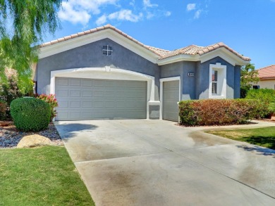 Welcome to this immaculate 2-bedroom, 2-bathroom + den home on Heritage Palms Golf Club in California - for sale on GolfHomes.com, golf home, golf lot