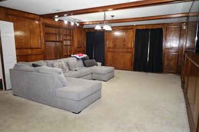 With a little TLC this home could shine again! Backyard backs up on Huntington Park Golf Course in Louisiana - for sale on GolfHomes.com, golf home, golf lot