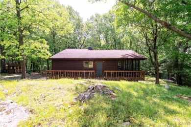 CHARMING YEAR-ROUND HOME ON 3.74 ACRES OVERLOOKING THE THOUSAND on The Thousand Island Country Club in New York - for sale on GolfHomes.com, golf home, golf lot