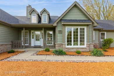 Absolutely stunning rehabbed luxury ranch, which backs up to on Blackberry Oaks Golf Course in Illinois - for sale on GolfHomes.com, golf home, golf lot
