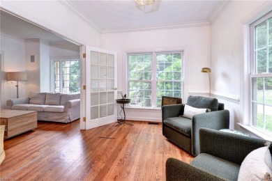 Impeccably maintained, transitional home in the heart of Ford's on Fords Colony Country Club in Virginia - for sale on GolfHomes.com, golf home, golf lot