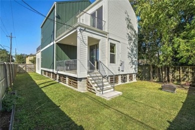 Welcome to this stunning 3-bedroom, 2.5-bath home located on a on Joseph M. Bartholomew Municipal Golf Course in Louisiana - for sale on GolfHomes.com, golf home, golf lot