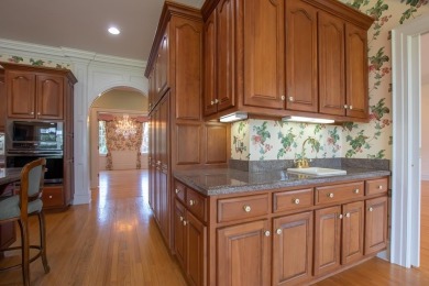 IMAGINE YOUR DREAM HOME THAT OVERLOOKS THE VIRGINIAN GOLF on Virginian Golf Club in Virginia - for sale on GolfHomes.com, golf home, golf lot