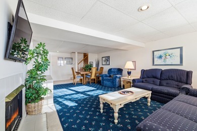 Spectacular 3-bedrooms, 2.2-bath home overlooking the pond and on White Eagle Golf Club in Illinois - for sale on GolfHomes.com, golf home, golf lot